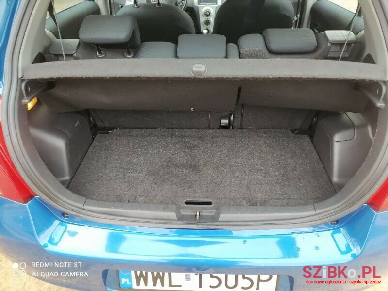 2007' Toyota Yaris photo #4