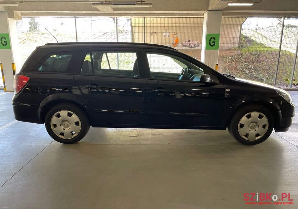 2006' Opel Astra photo #5