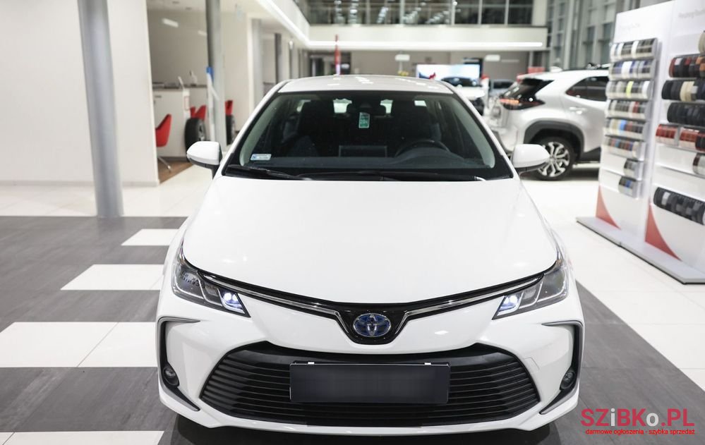 2022' Toyota Corolla photo #1