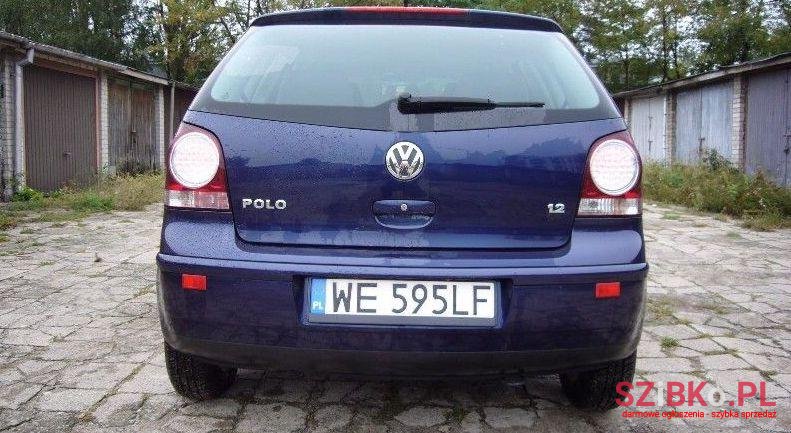 2006' Volkswagen Polo photo #2