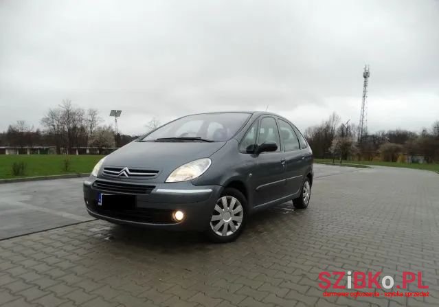 2007' Citroen Xsara Picasso photo #1