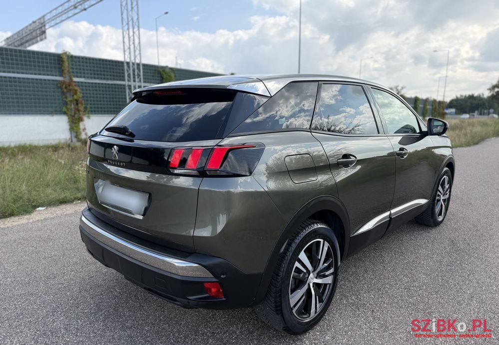 2020' Peugeot 3008 photo #6