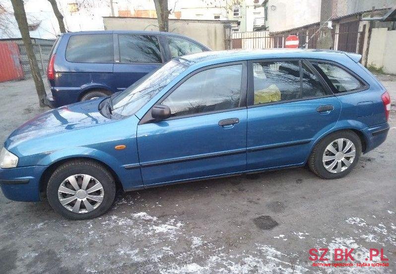 1999' Mazda 323 photo #1