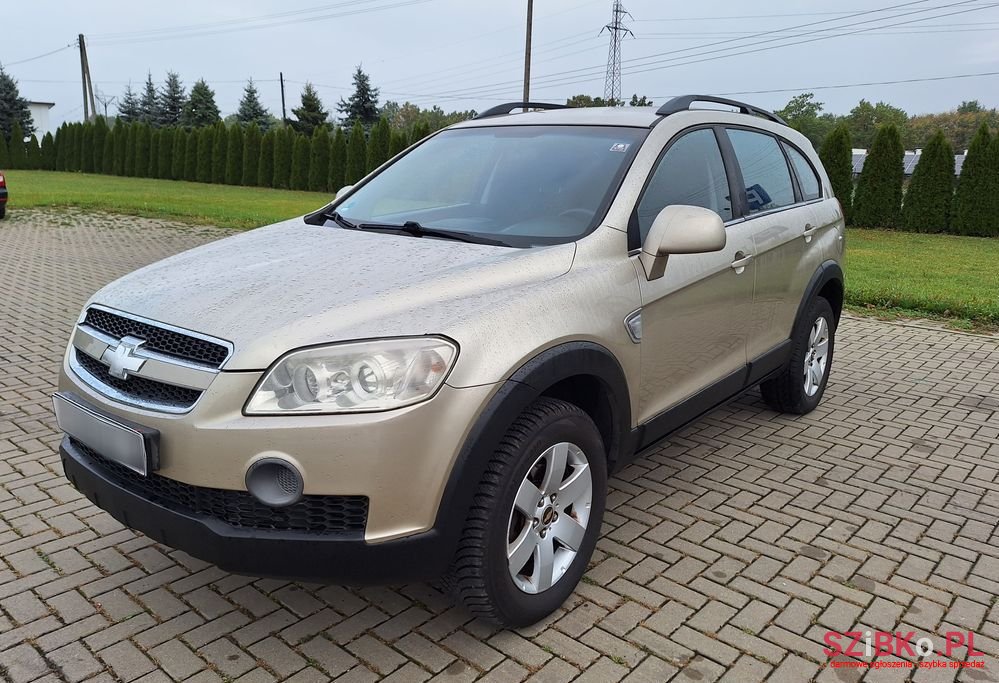 2007' Chevrolet Captiva photo #3