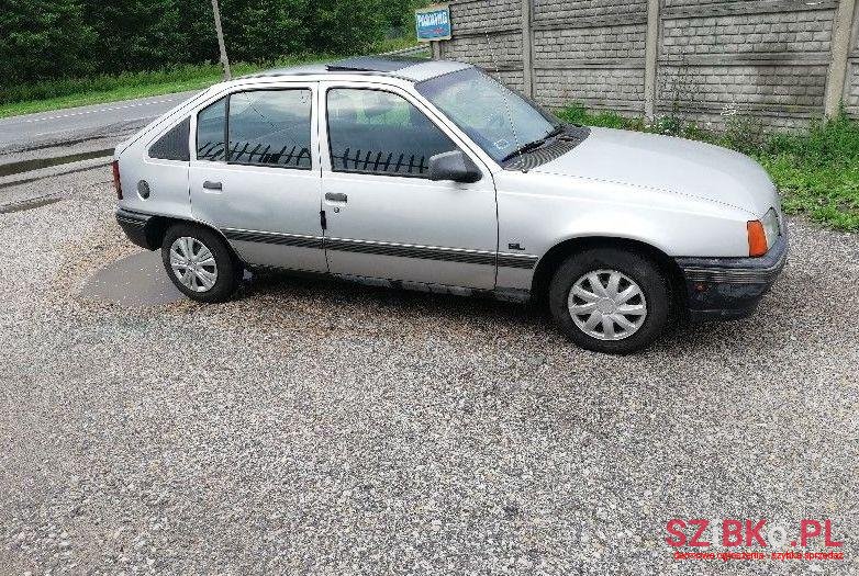 1989' Opel Kadett photo #1