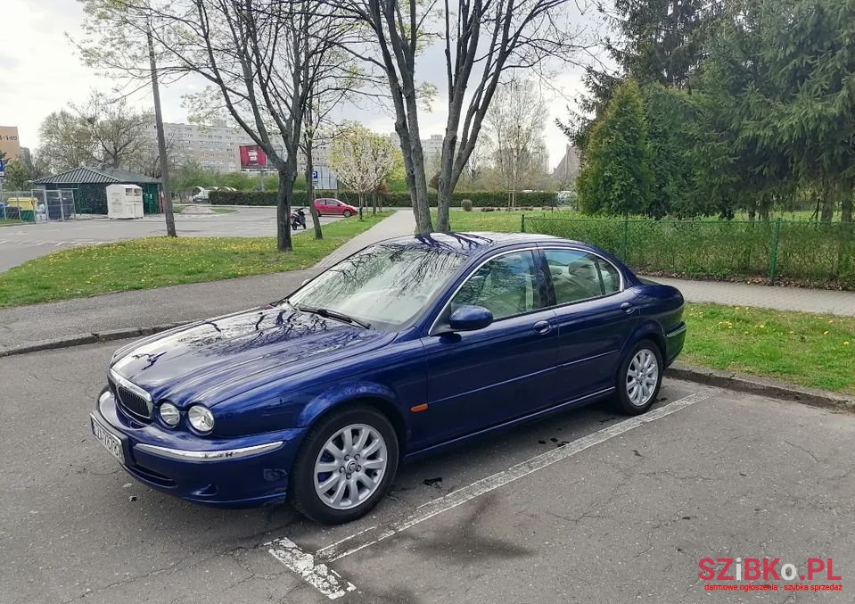 2002' Jaguar X-Type photo #2