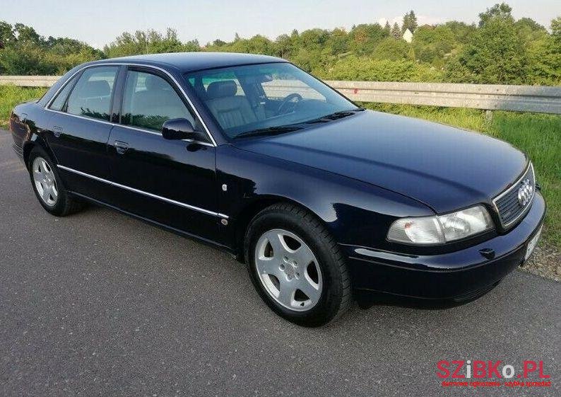 1998' Audi A8 photo #2