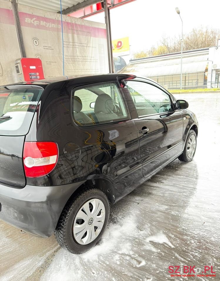 2006' Volkswagen Fox 1.2 photo #4