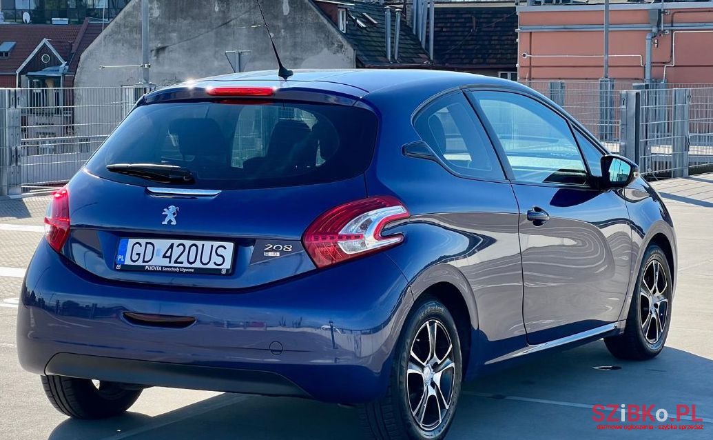 2012' Peugeot 208 photo #4