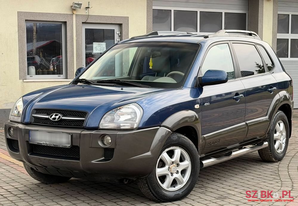 2004' Hyundai Tucson photo #3