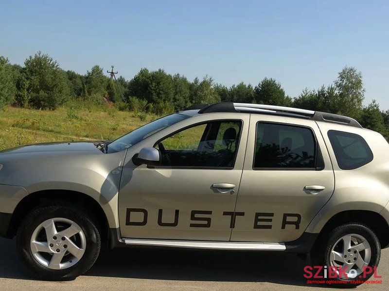 2011' Dacia Duster 1.6 Laureate photo #4