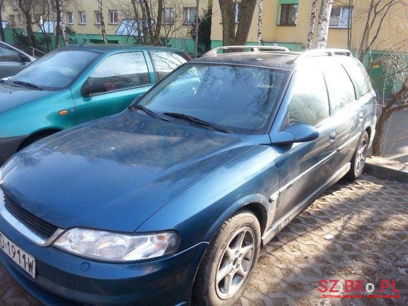 2001' Opel Vectra photo #1