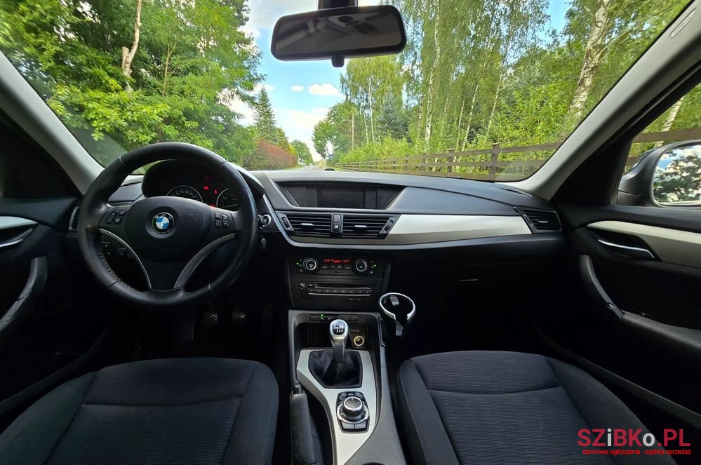 2011' BMW X1 Sdrive18I photo #5
