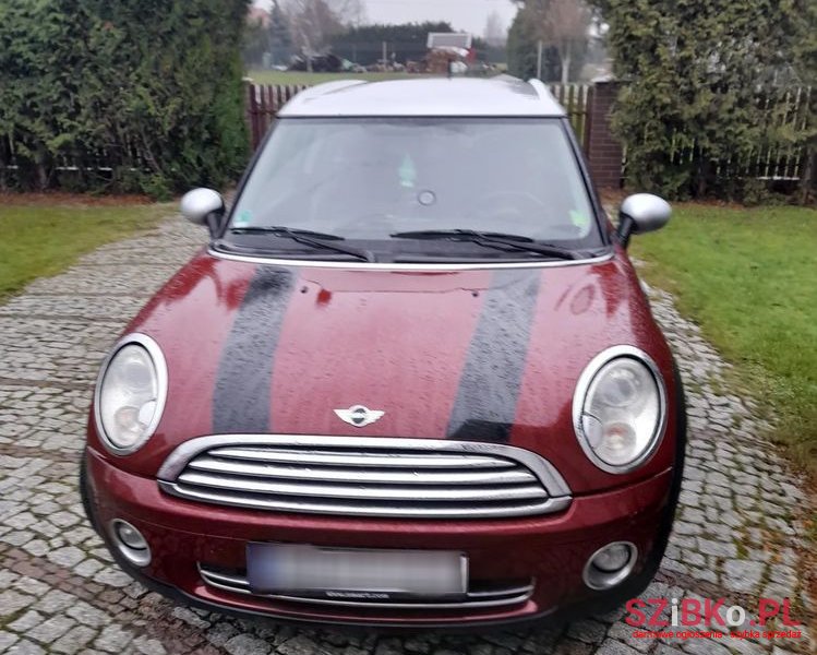 2009' MINI Clubman Cooper photo #2