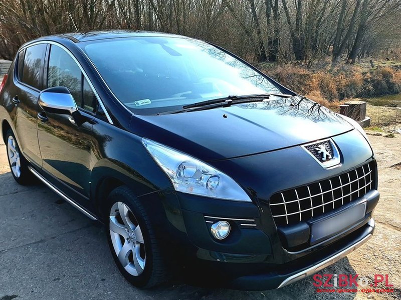 2013' Peugeot 3008 1.6 Thp Style photo #2