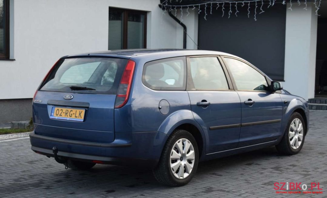 2005' Ford Focus photo #5