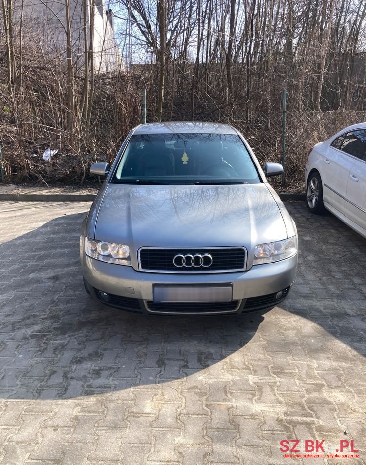 2002' Audi A4 Limousine photo #1