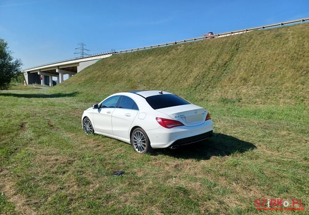 2015' Mercedes-Benz CLA 250 4-Matic Sport photo #4
