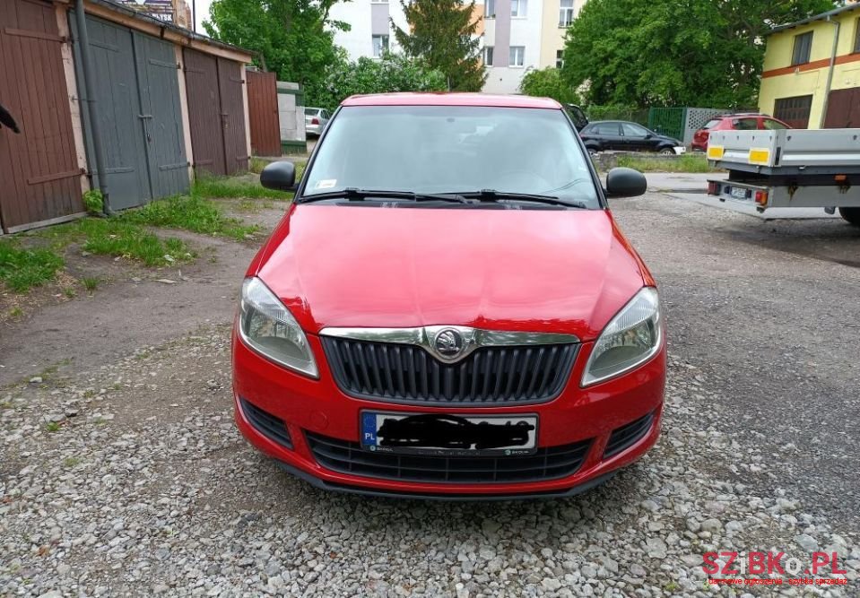 2012' Skoda Fabia photo #6