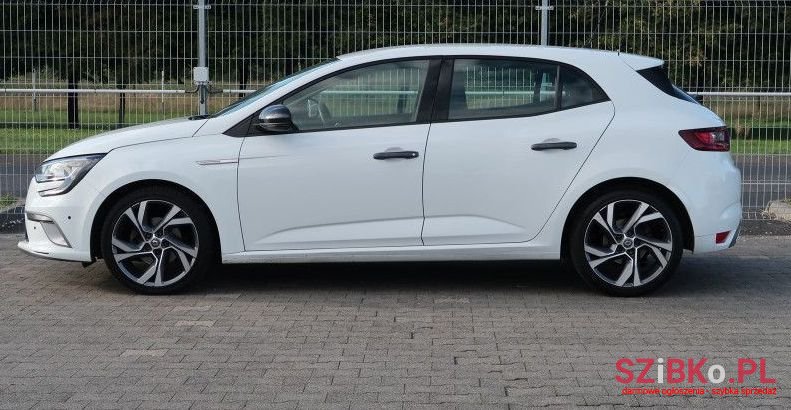 2019' Renault Megane photo #2