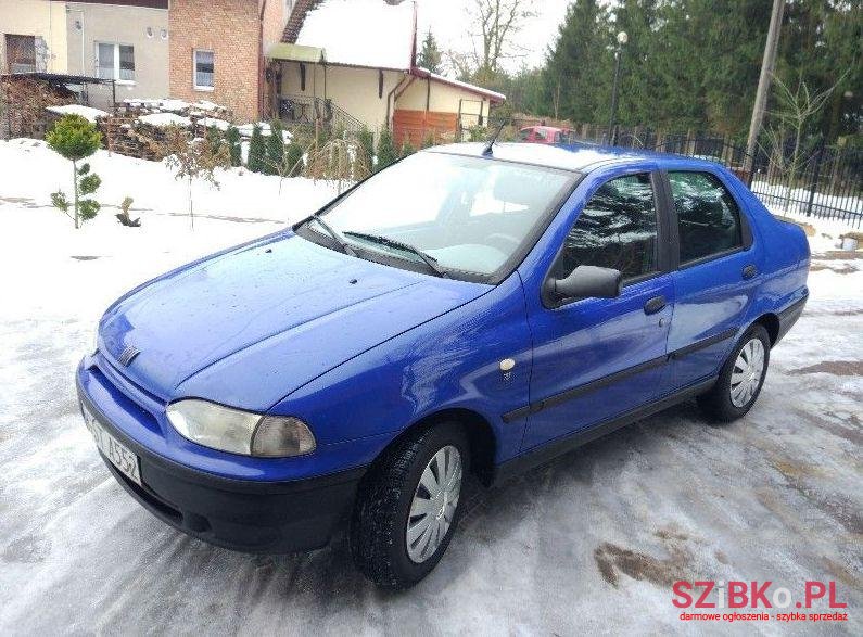 2000' Fiat Siena photo #2