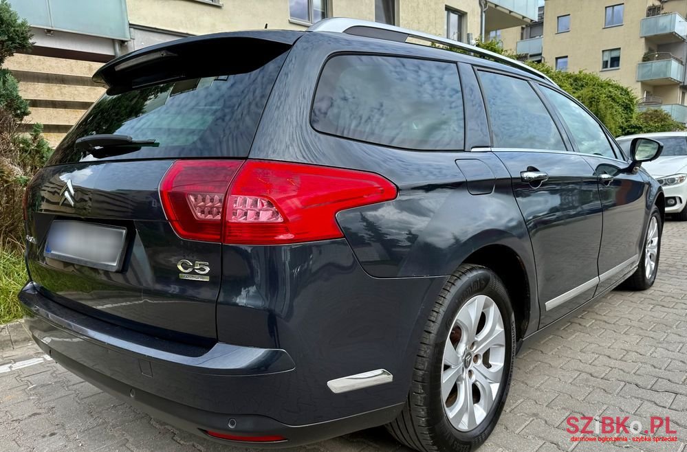 2010' Citroen C5 2.0 Hdi Exclusive photo #3