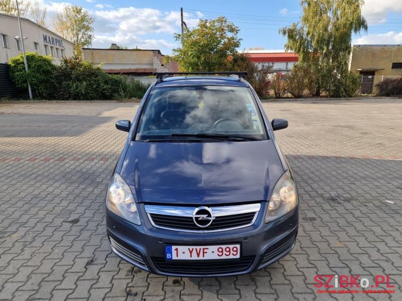 2008' Opel Zafira photo #3