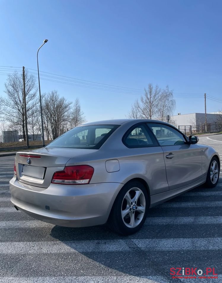 2012' BMW 1 Series photo #3