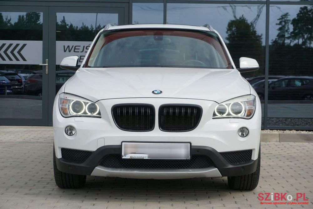 2013' BMW X1 Xdrive18D photo #2