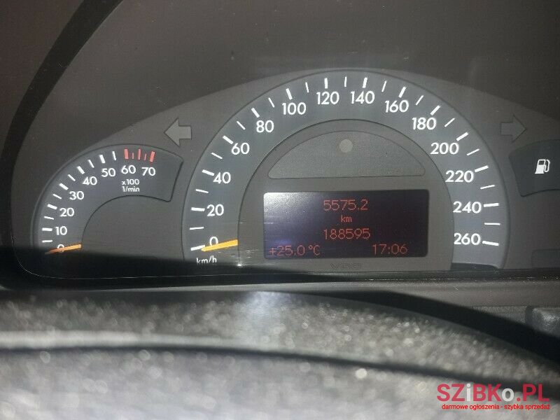 2002' Mercedes-Benz Klasa C photo #2