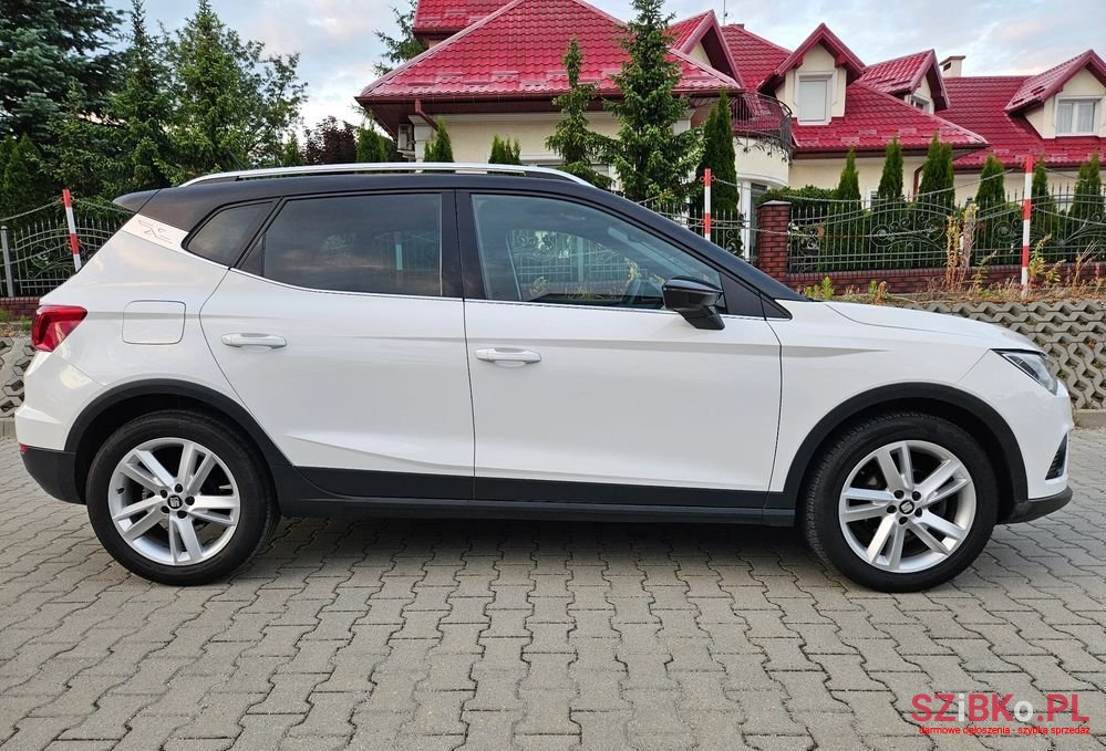 2020' SEAT Arona 1.0 Tsi Fr S&S Dsg photo #6