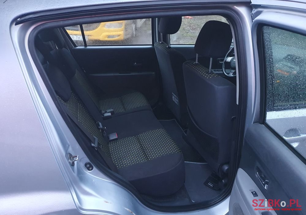 2008' Daihatsu Sirion 1.3 photo #6