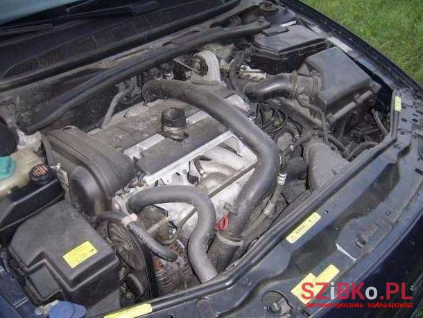 2002' Volvo S80 photo #2