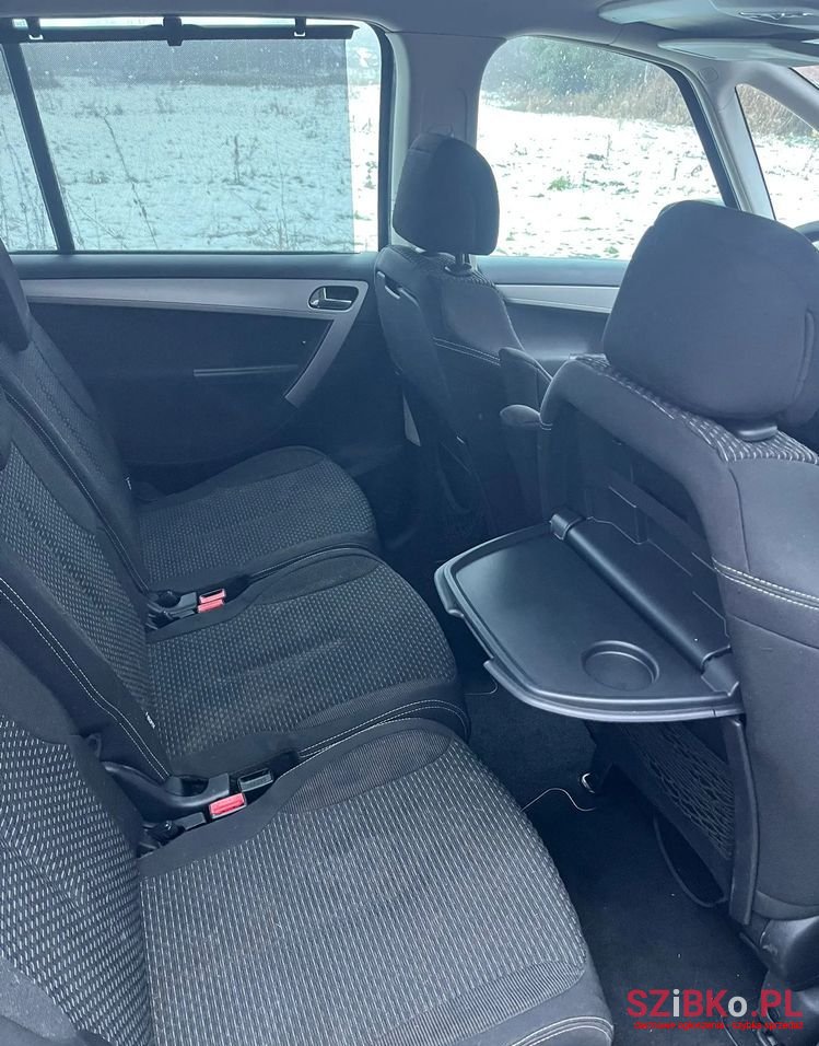 2009' Citroen C4 Grand Picasso photo #6