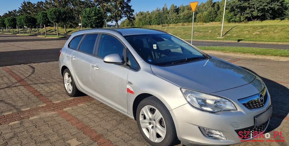 2011' Opel Astra Iii 1.7 Cdti photo #5