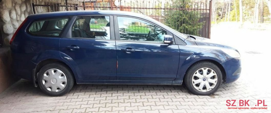 2008' Ford Focus photo #2