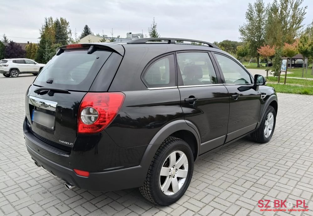 2012' Chevrolet Captiva photo #3