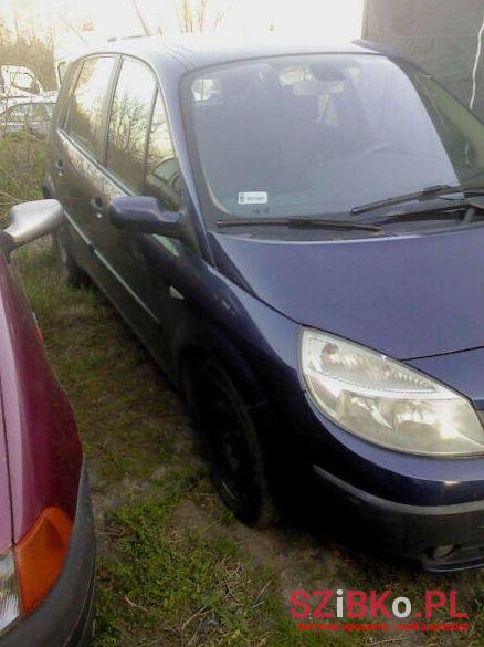 2004' Renault Scenic photo #1