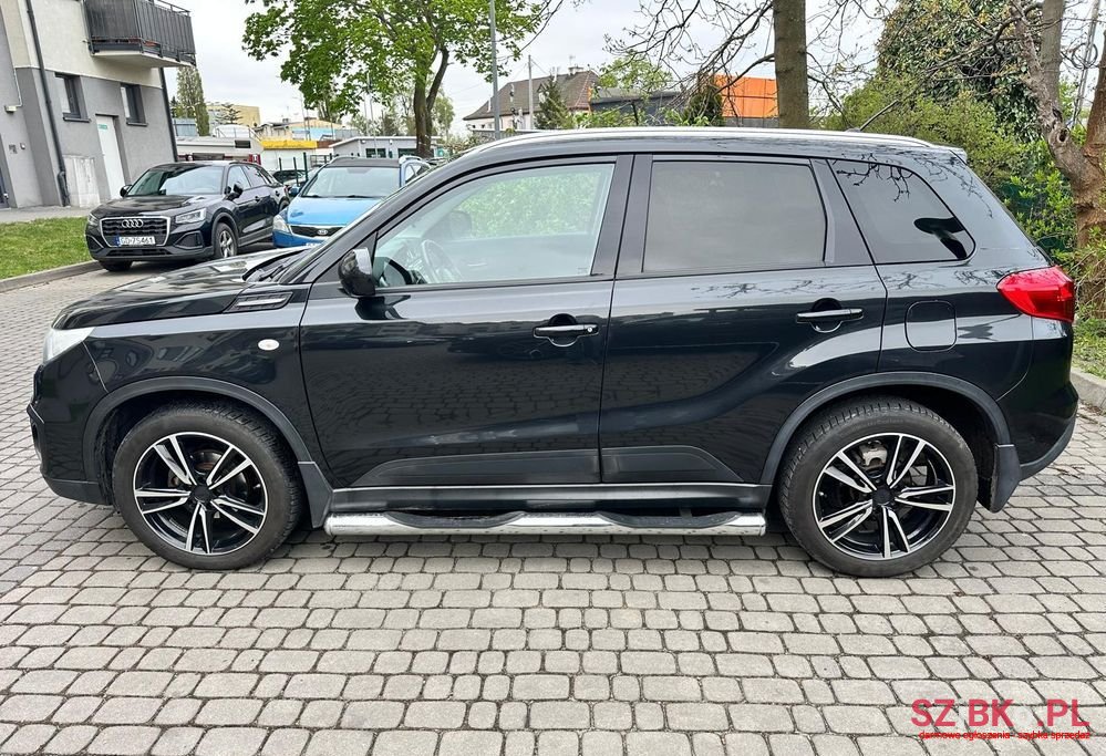 2016' Suzuki Vitara photo #3