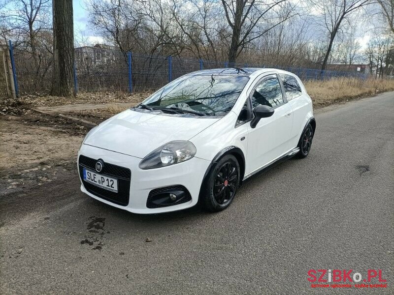 2009' Fiat Punto photo #6