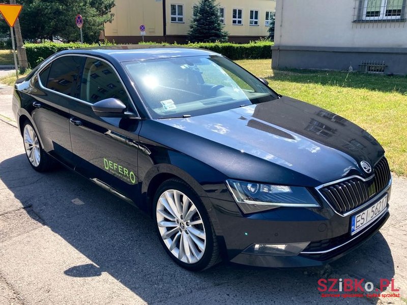 2018' Skoda Superb photo #1