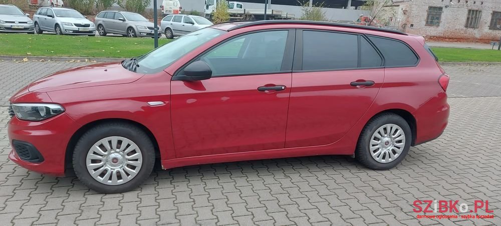 2017' Fiat Tipo 1.4 16V Pop photo #5
