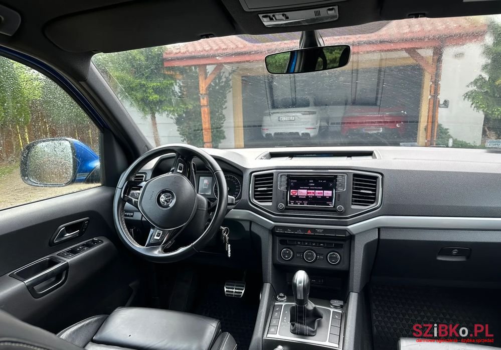 2020' Volkswagen Amarok photo #6