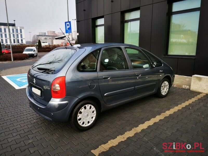 2008' Citroen Xsara Picasso photo #4
