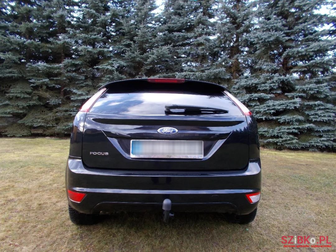 2010' Ford Focus photo #4