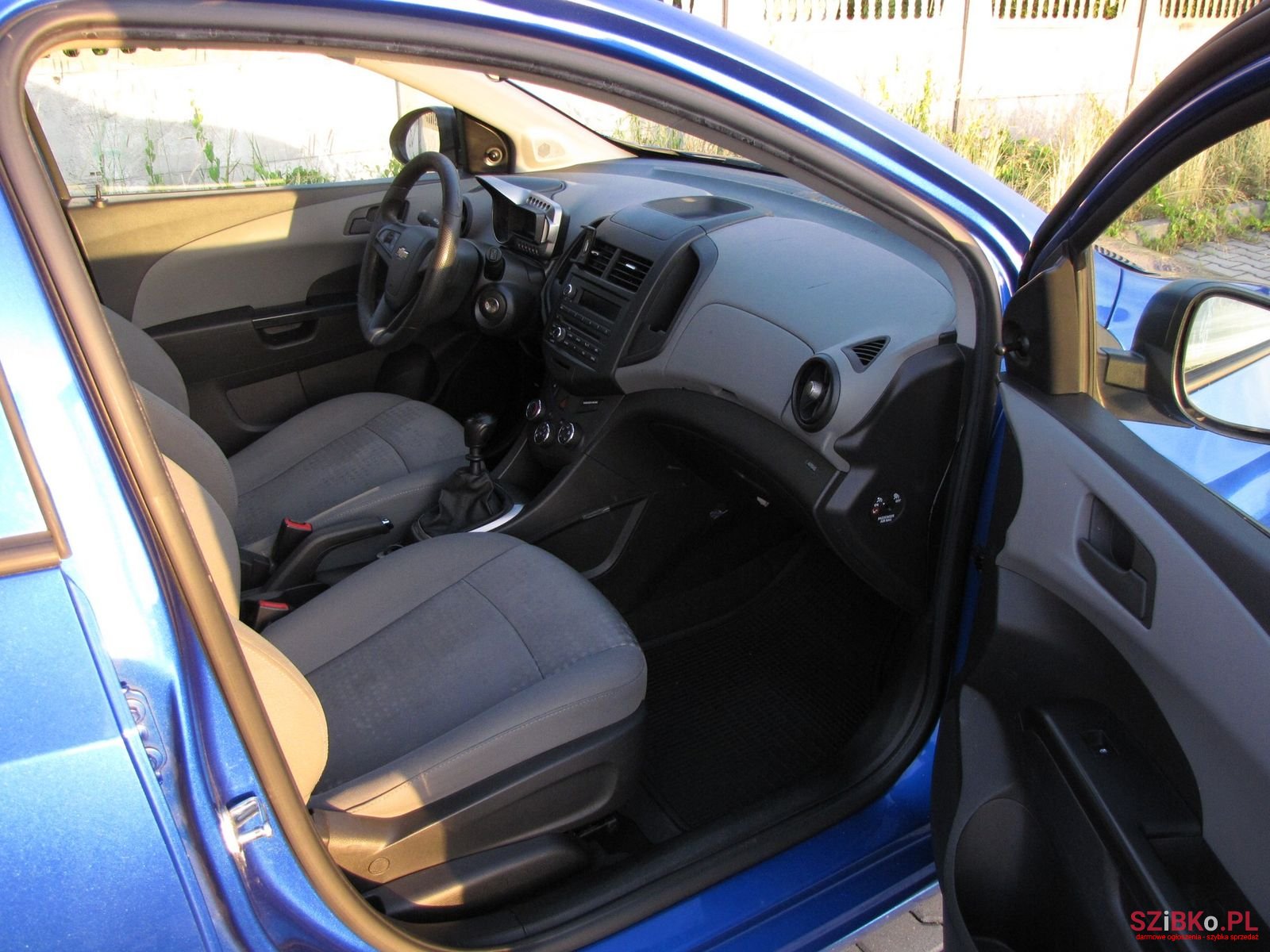 2013' Chevrolet Aveo T300 photo #6