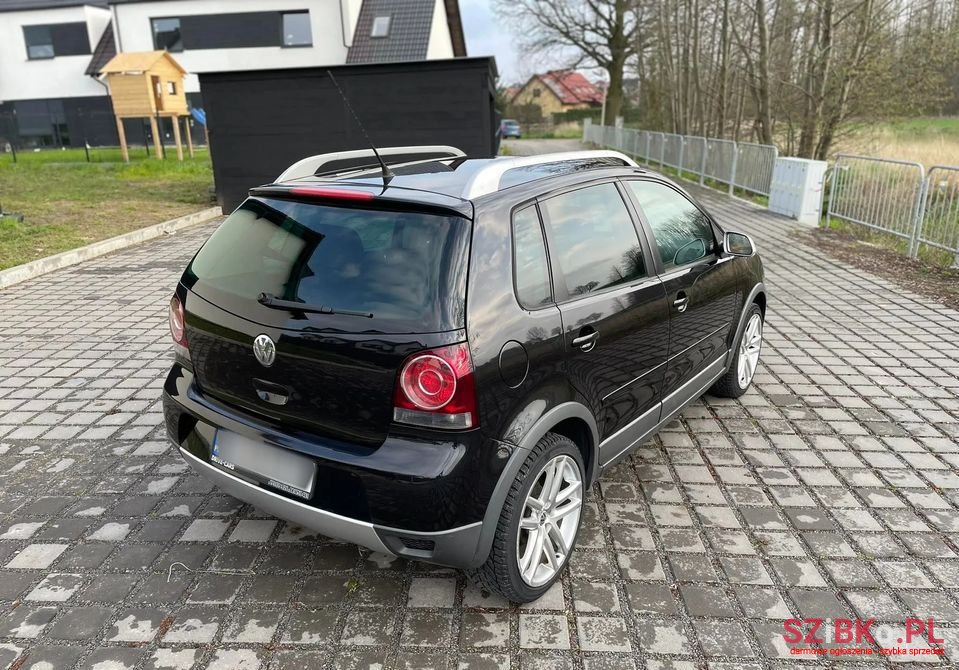 2007' Volkswagen Polo photo #5