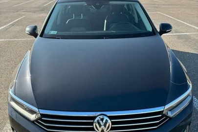 2017' Volkswagen Passat