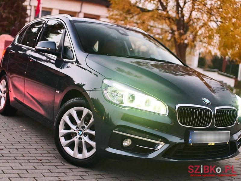 2016' BMW 2 Series 218D photo #1