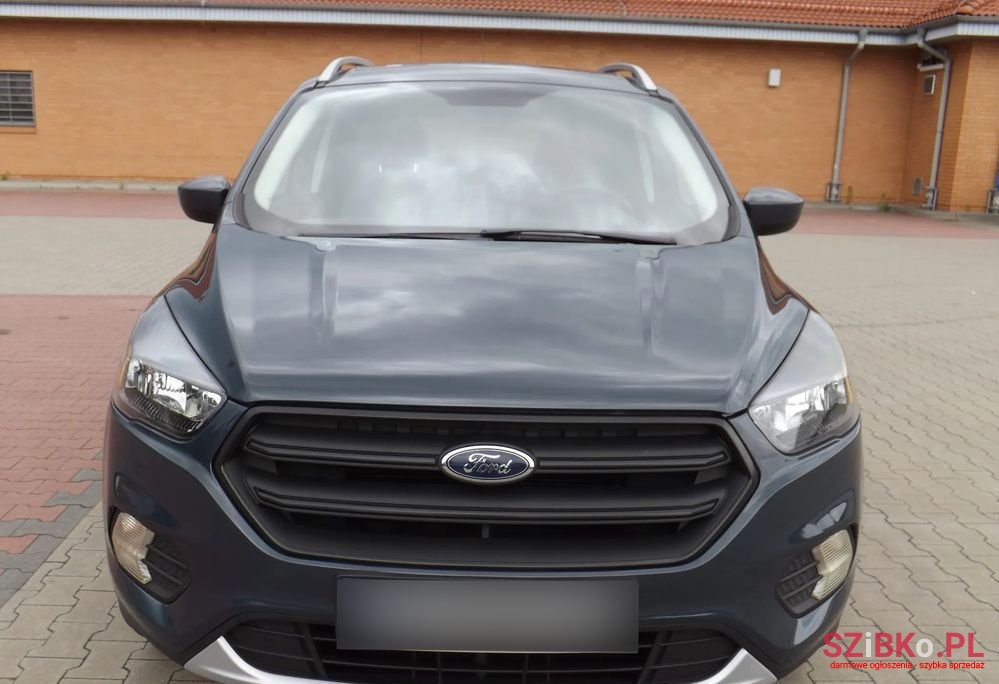 2019' Ford Escape photo #2
